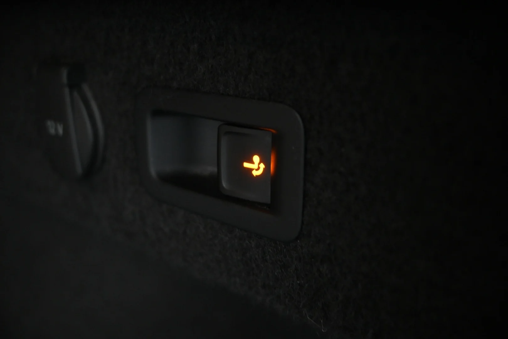 Car Image - 5wxplT5sKTbbz5Ekp2Jpn9