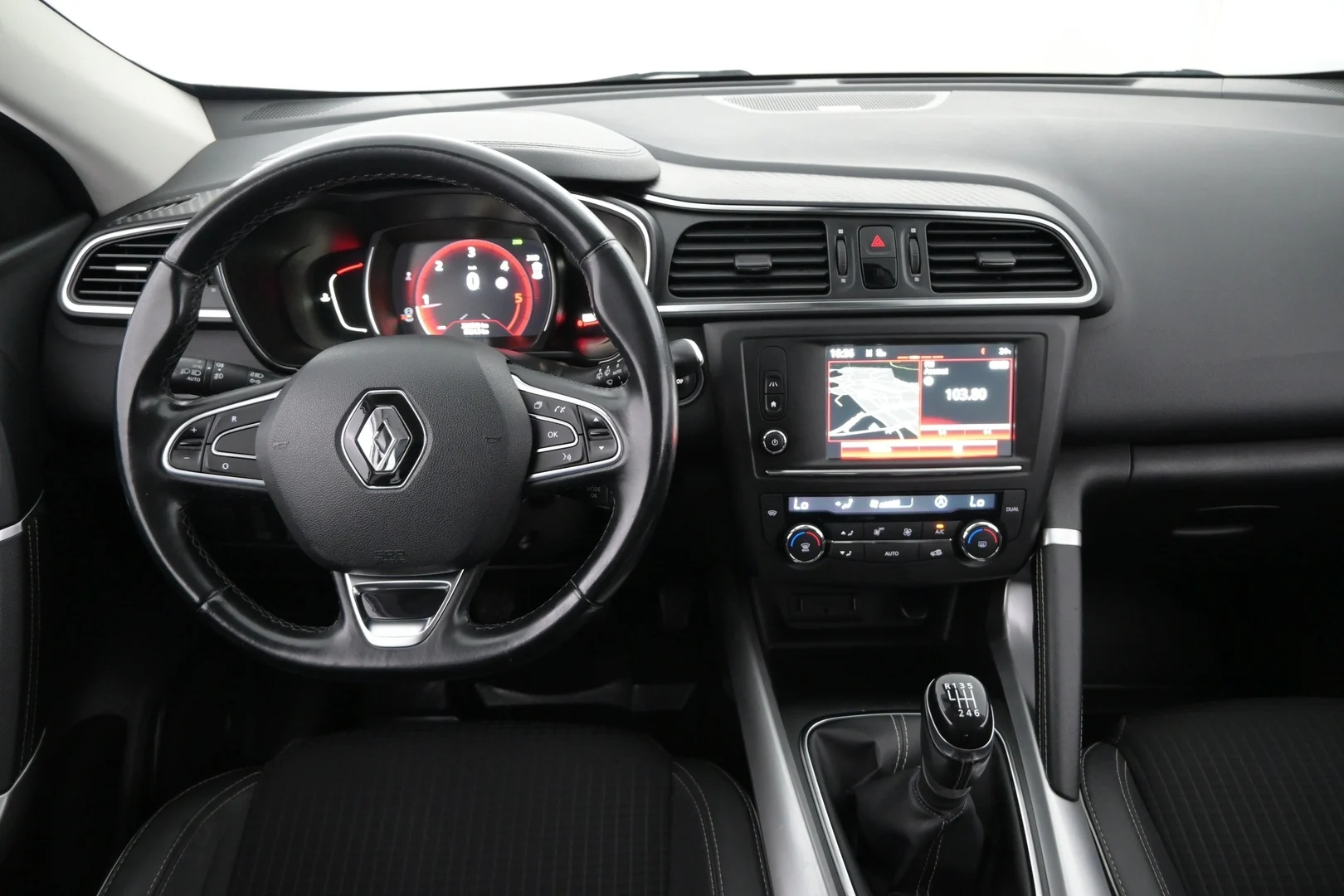 Car Image - 4e01mF4BDcEsg1E0GCxkct