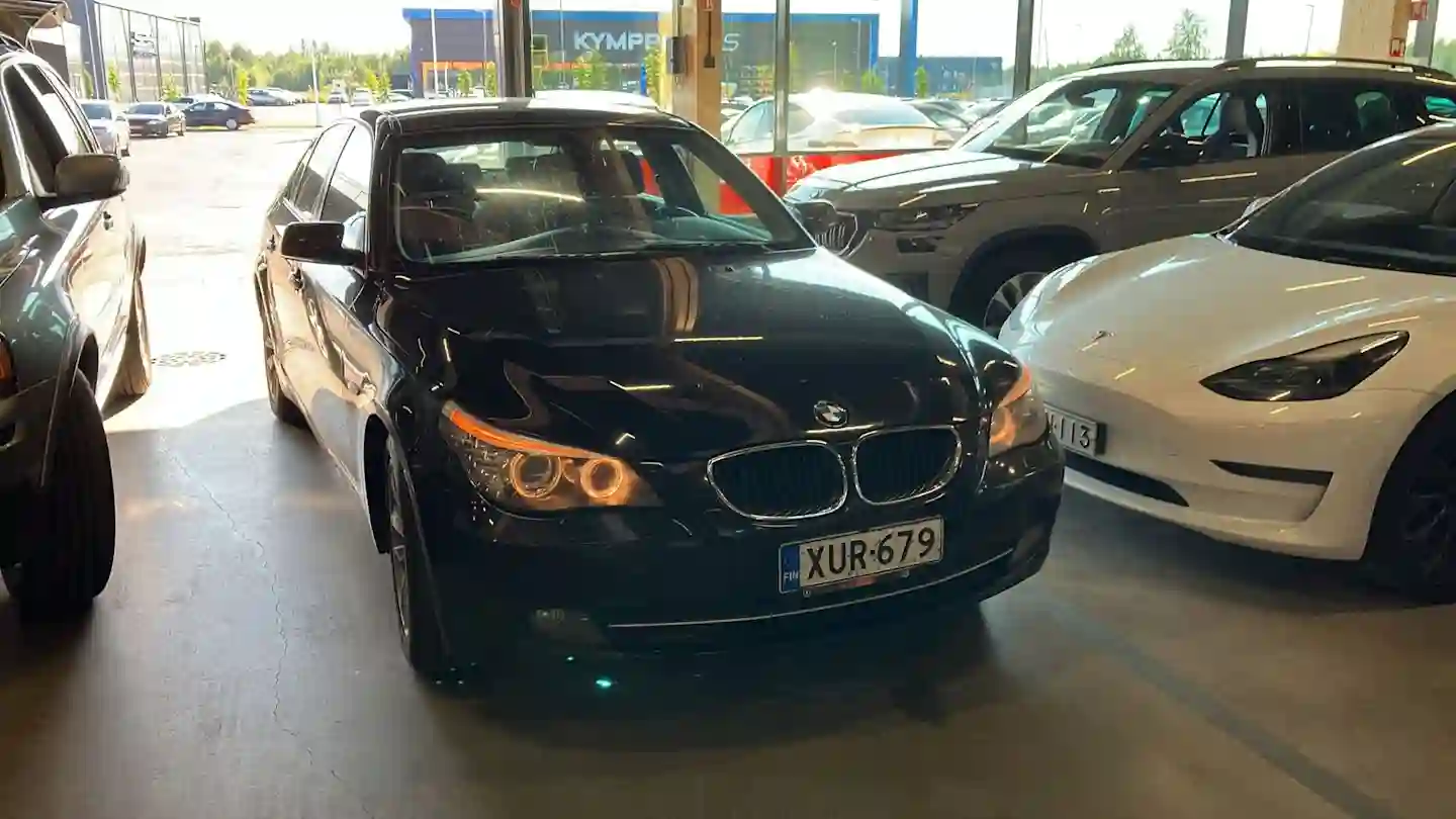 Car Image - 53Ns3ck49F5NOb8Is4qFOv