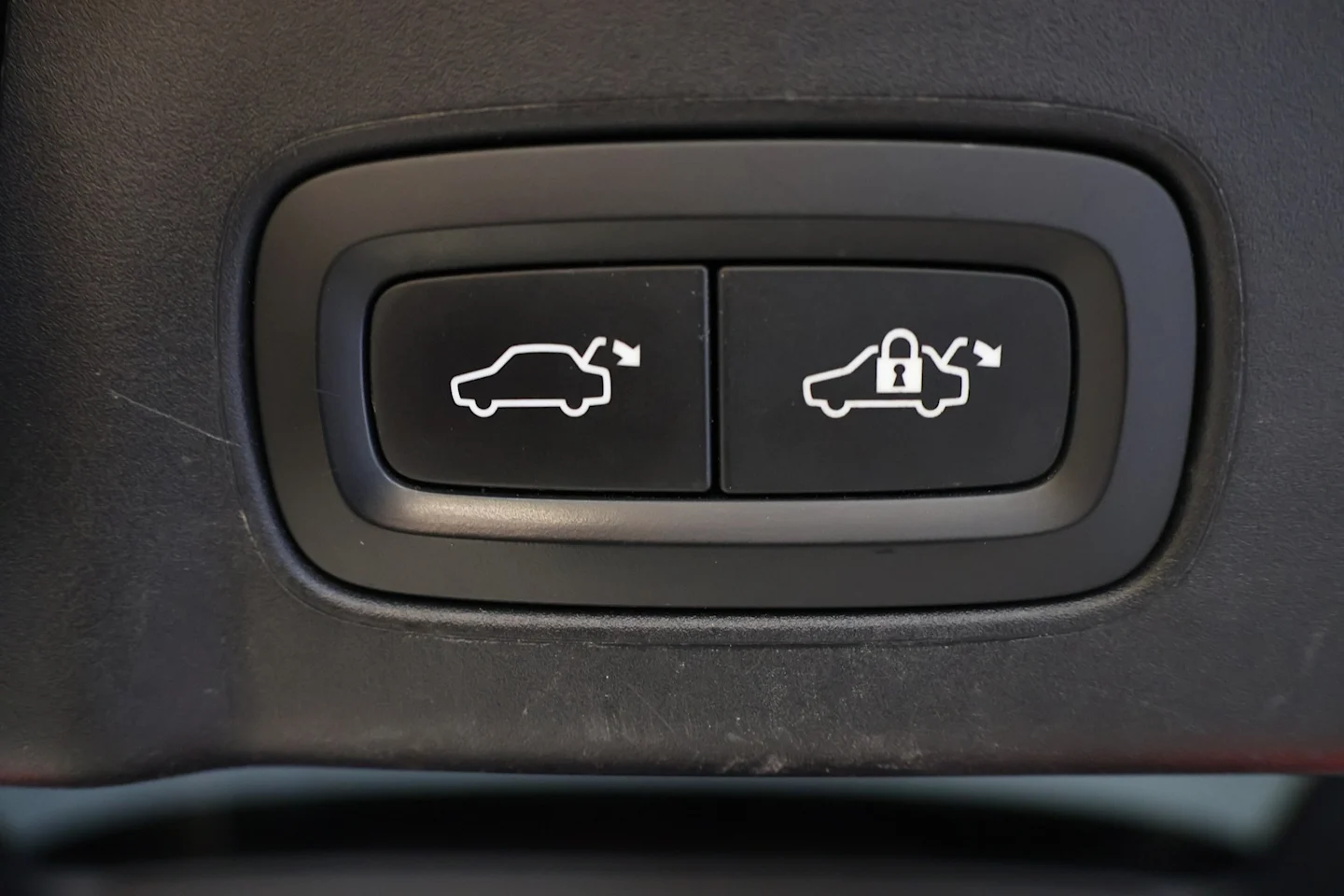 Car Image - 7eo0EnClaEkbjX1EBTZqxq