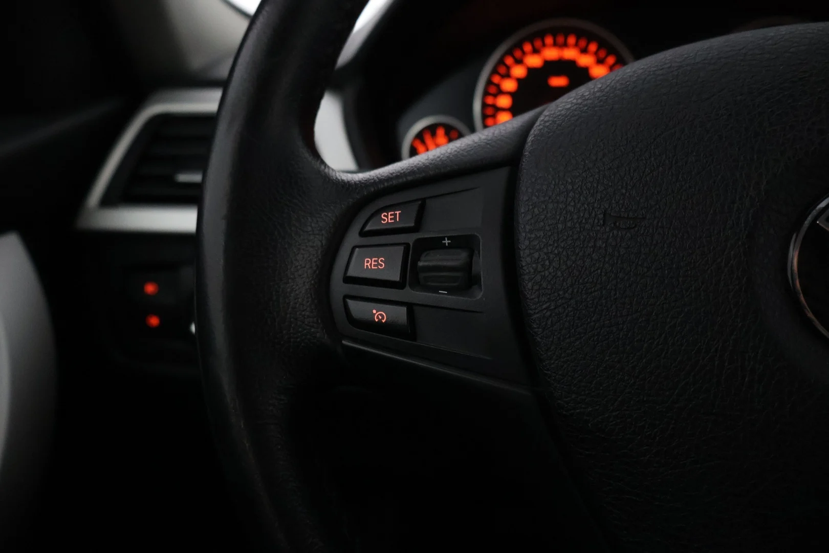 Car Image - 6vo9EWUw19zQ7TCUzhWwiA