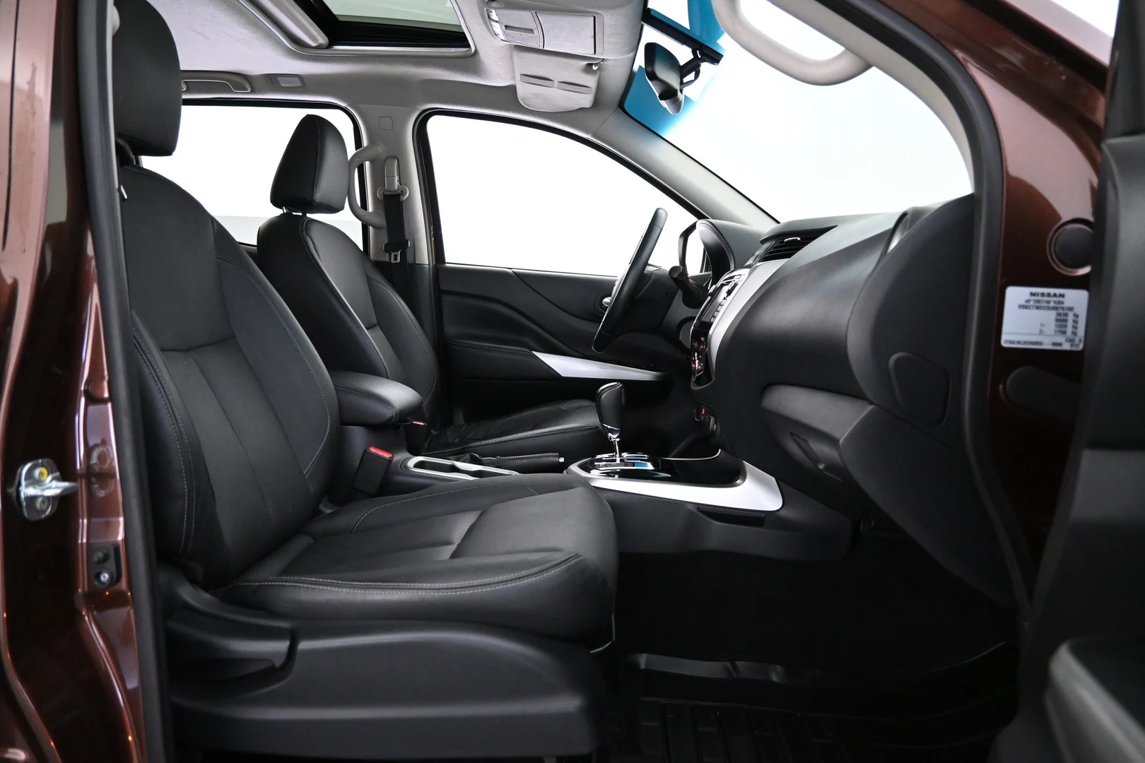 Car Image - 6PgDInTM8KHSBJ18tMQwr9