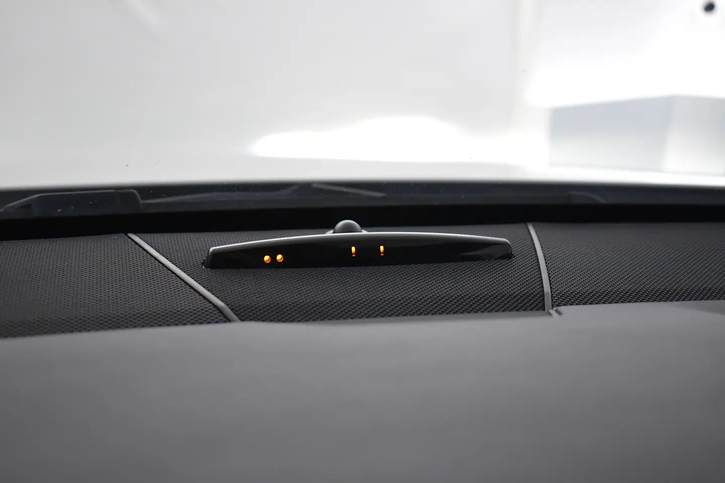 Car Image - 2Gtb983TinndqzvToXhrqK
