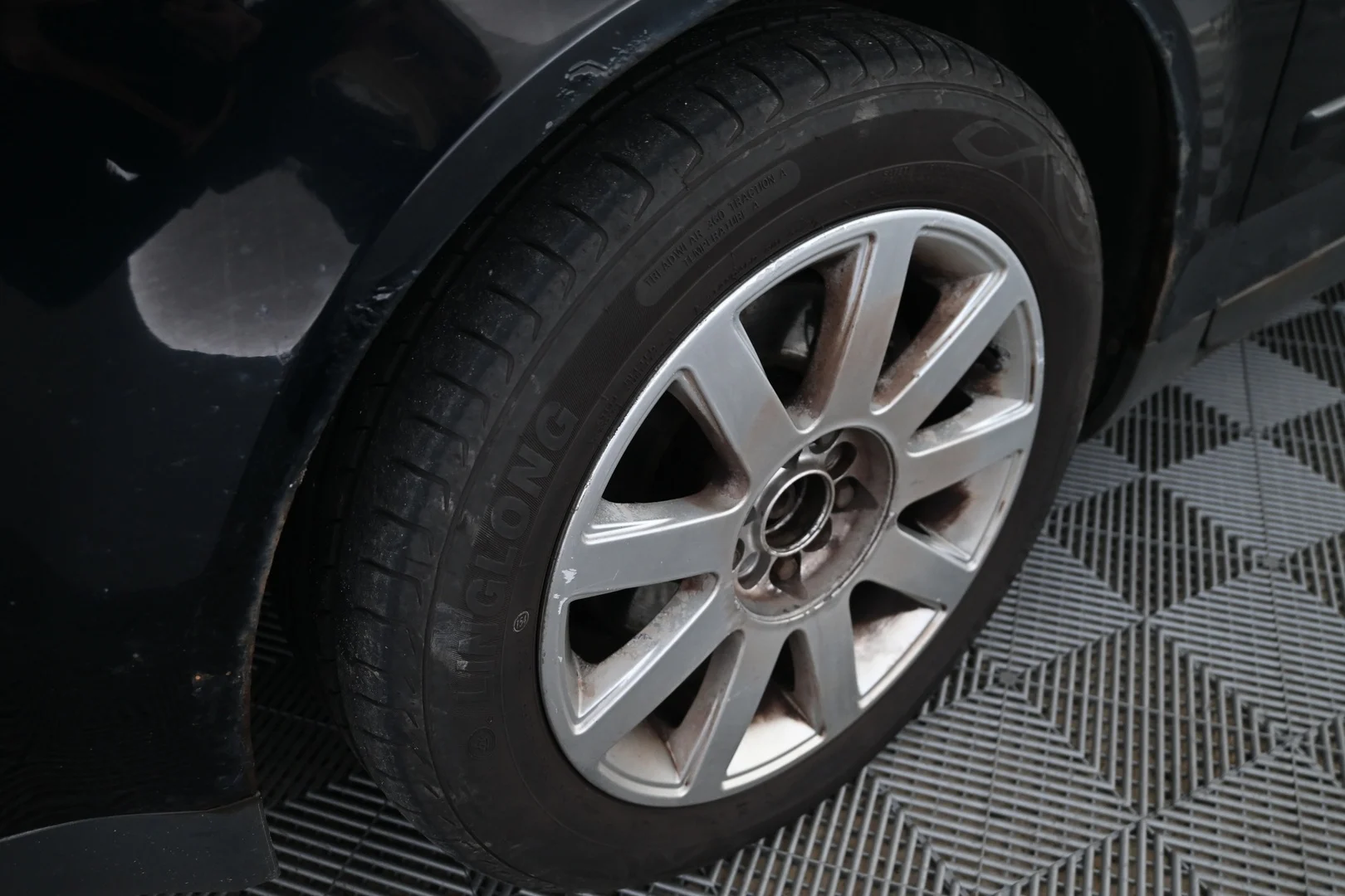 Car Image - 4Q8bcLhtwGCd83V8gUS0Zo