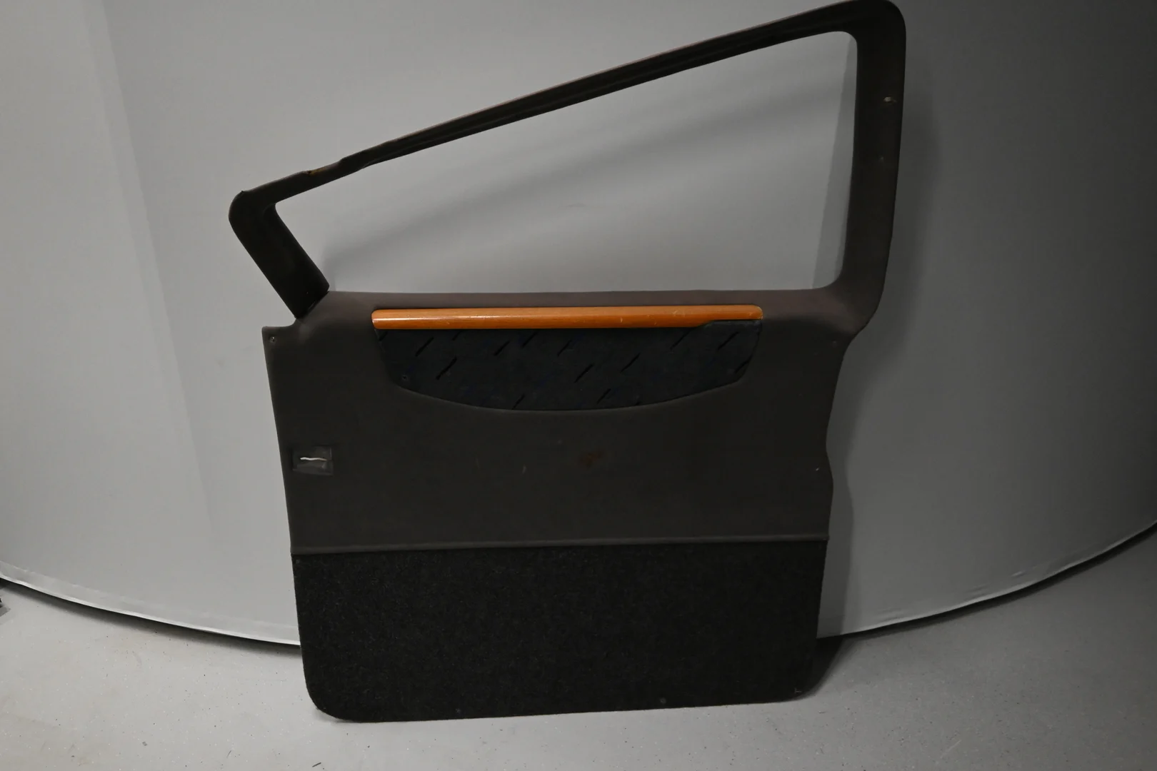 Car Image - 6P2ORH58YCqqdUK6oet6mA