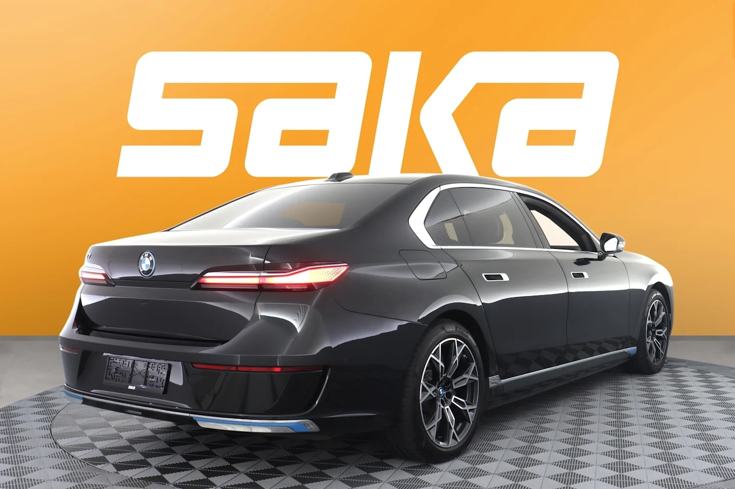 Car Image - 5az1c4F94aKq9M6FX9n1zt
