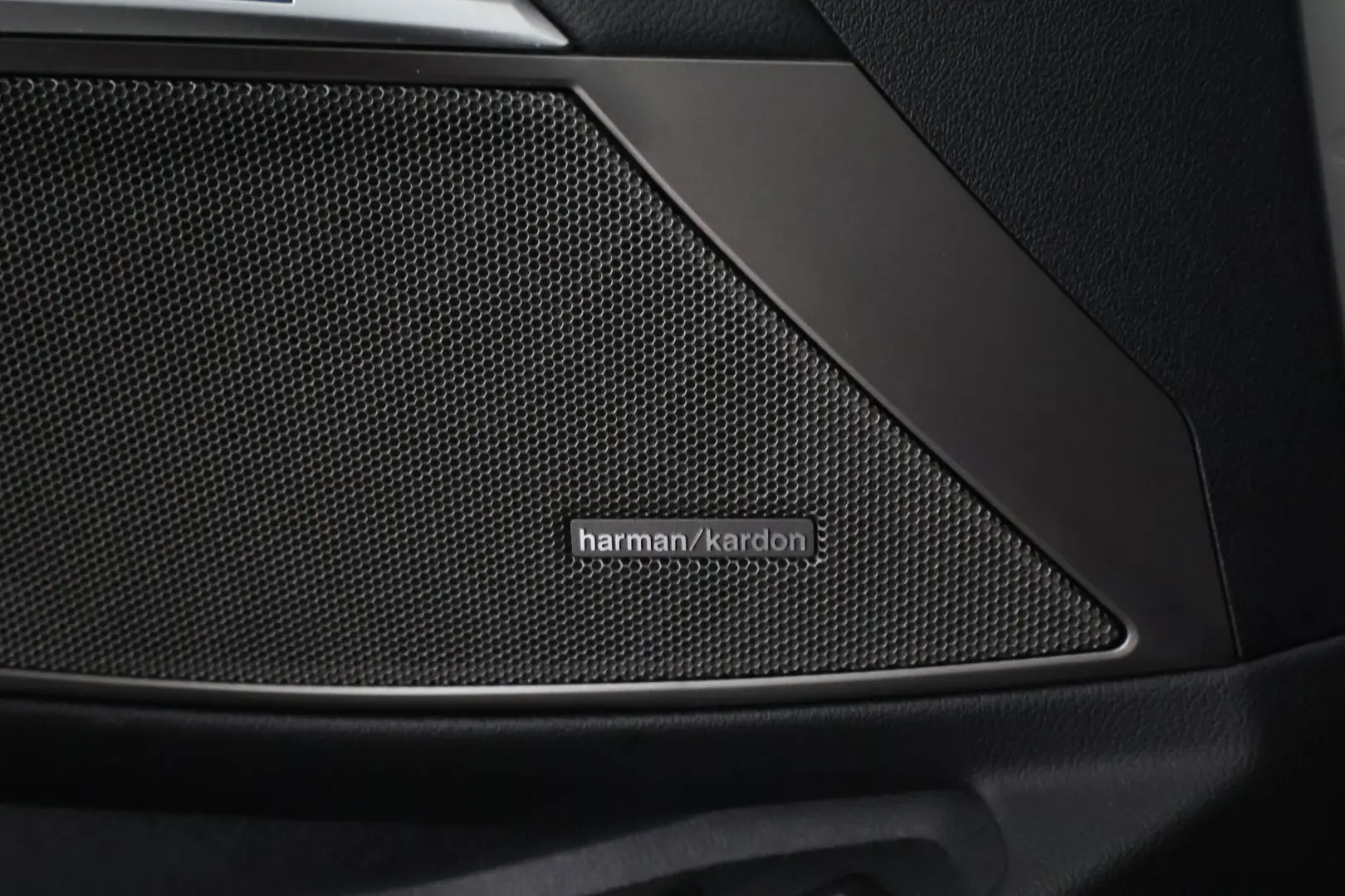 Car Image - 2mracnDhqGYrN3Ddo3xmo6