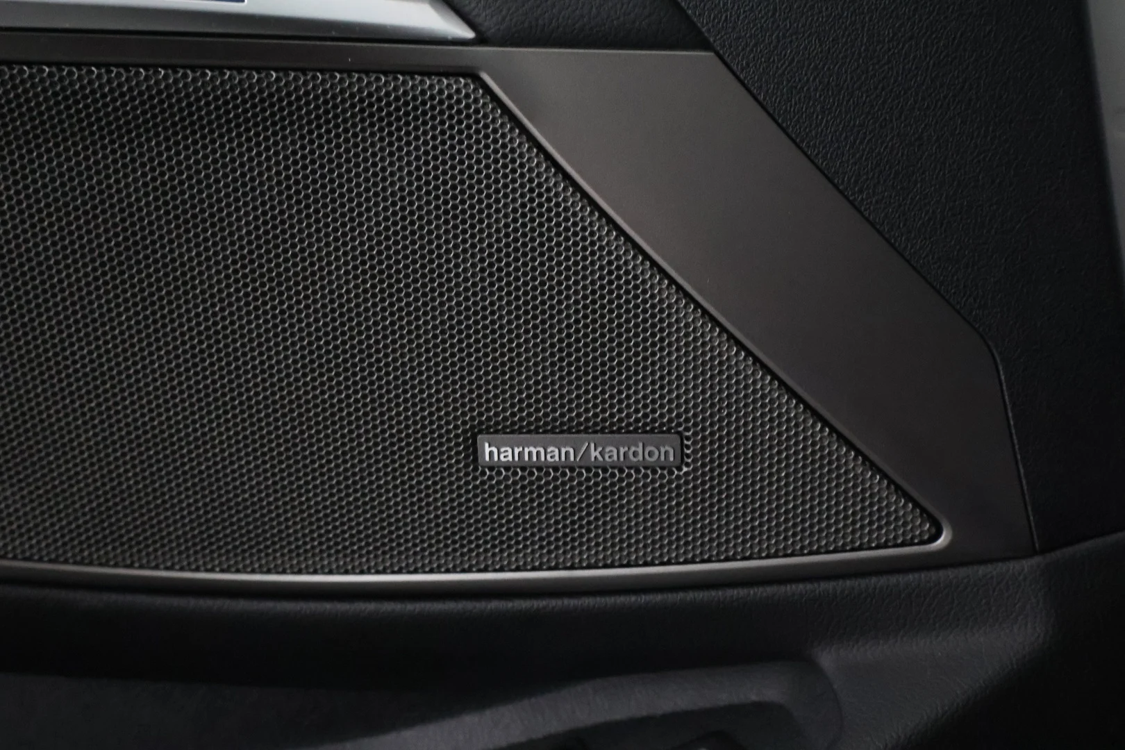 Car Image - 2mracnDhqGYrN3Ddo3xmo6