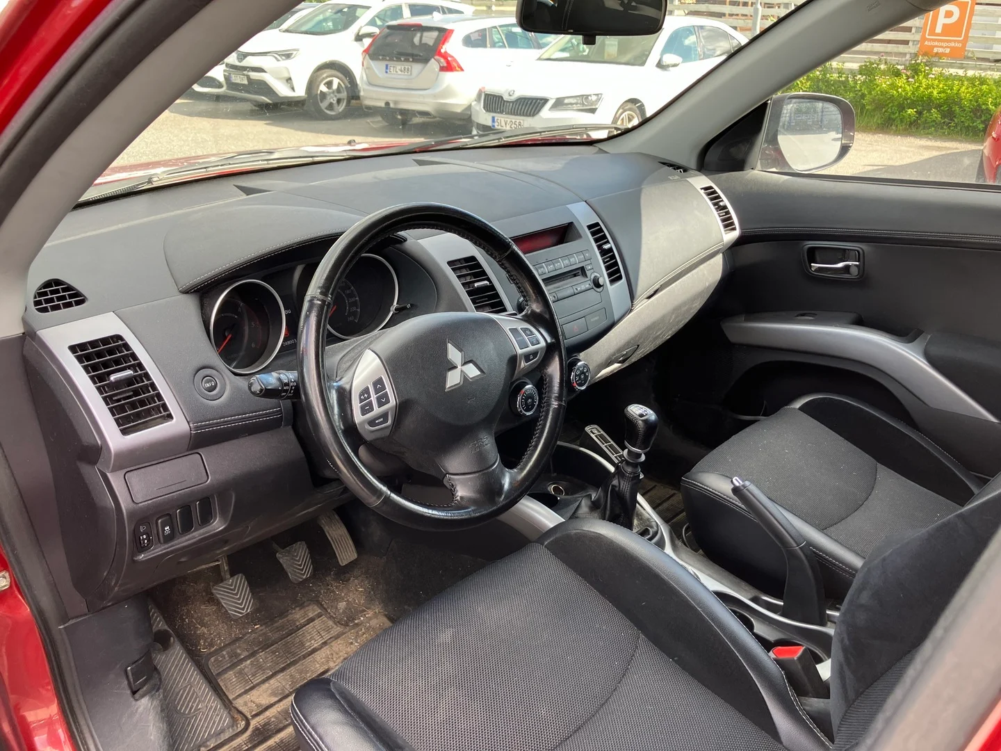 Car Image - 6J24lS2uLDc5iLzwU5kqZY