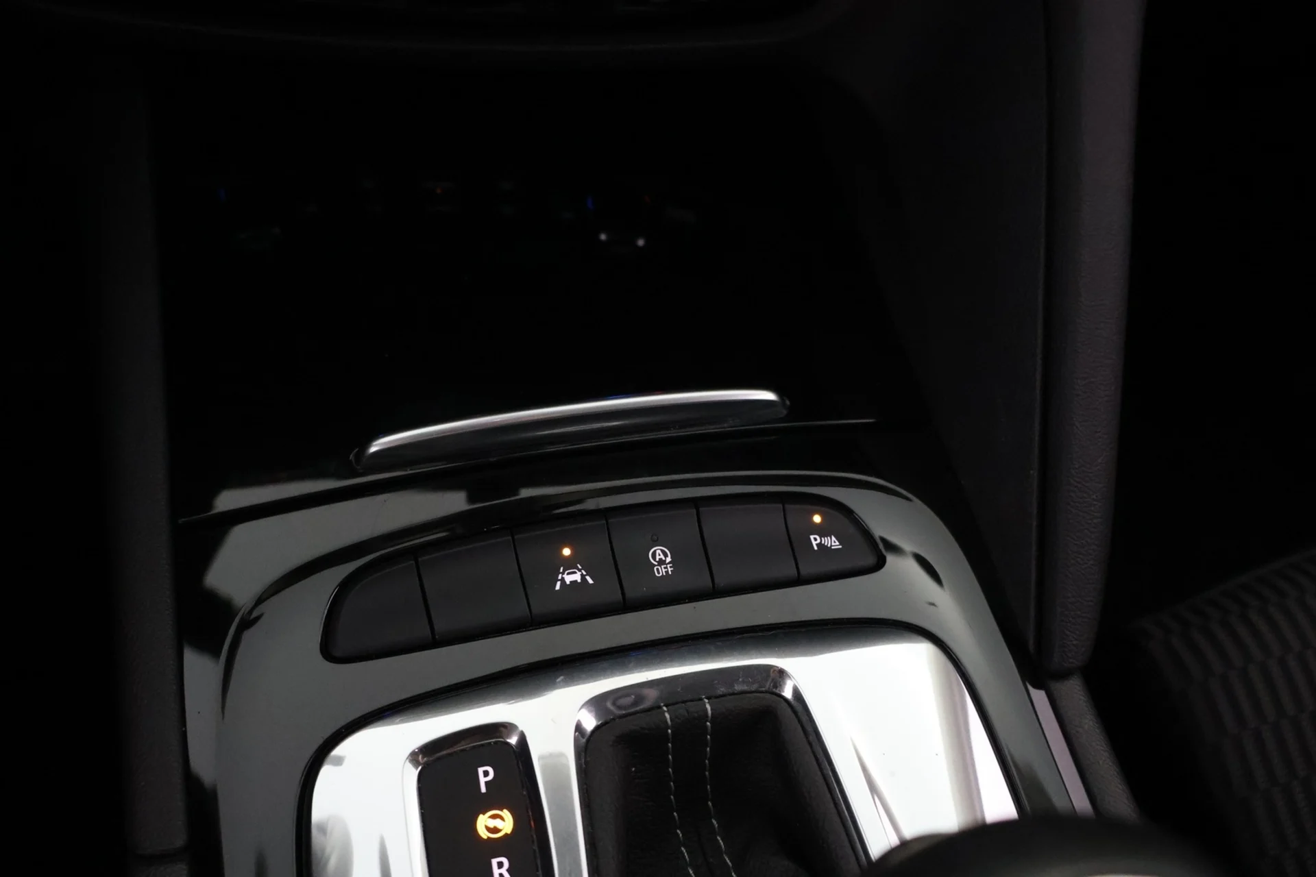 Car Image - 1WRlLMz9qRDoFJePgoEQ3Q