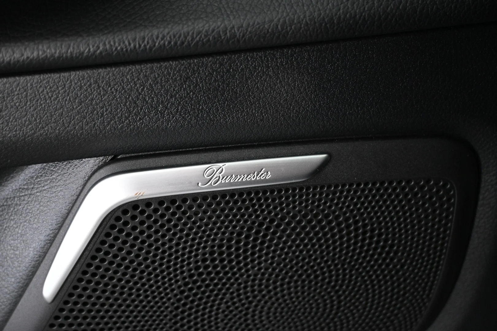 Car Image - 3dJQzMRDkE4d75F2QFRTxd