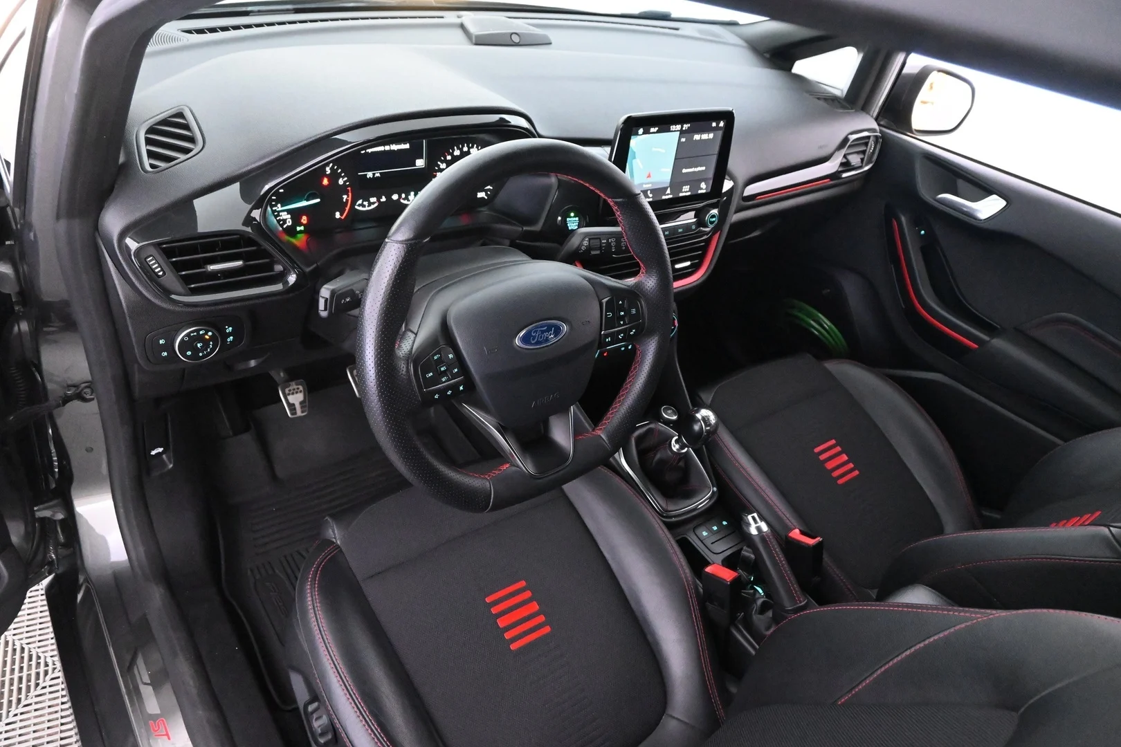 Car Image - 40b3lKoQfhQbw4DfSbtcSD