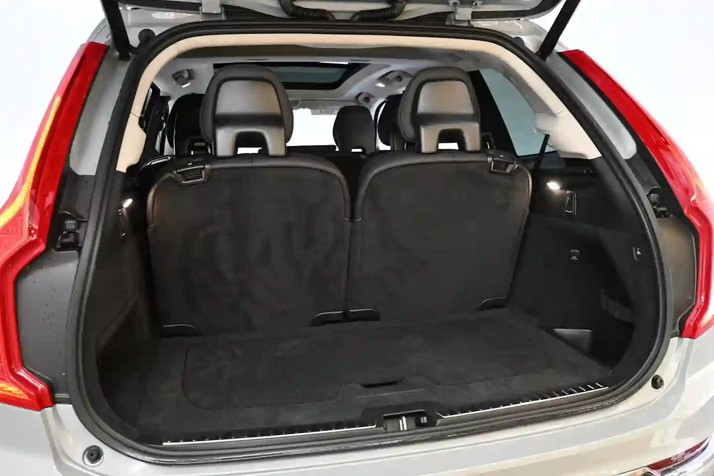Car Image - 7h8SUBjdtpQz7vkv2F3MgF