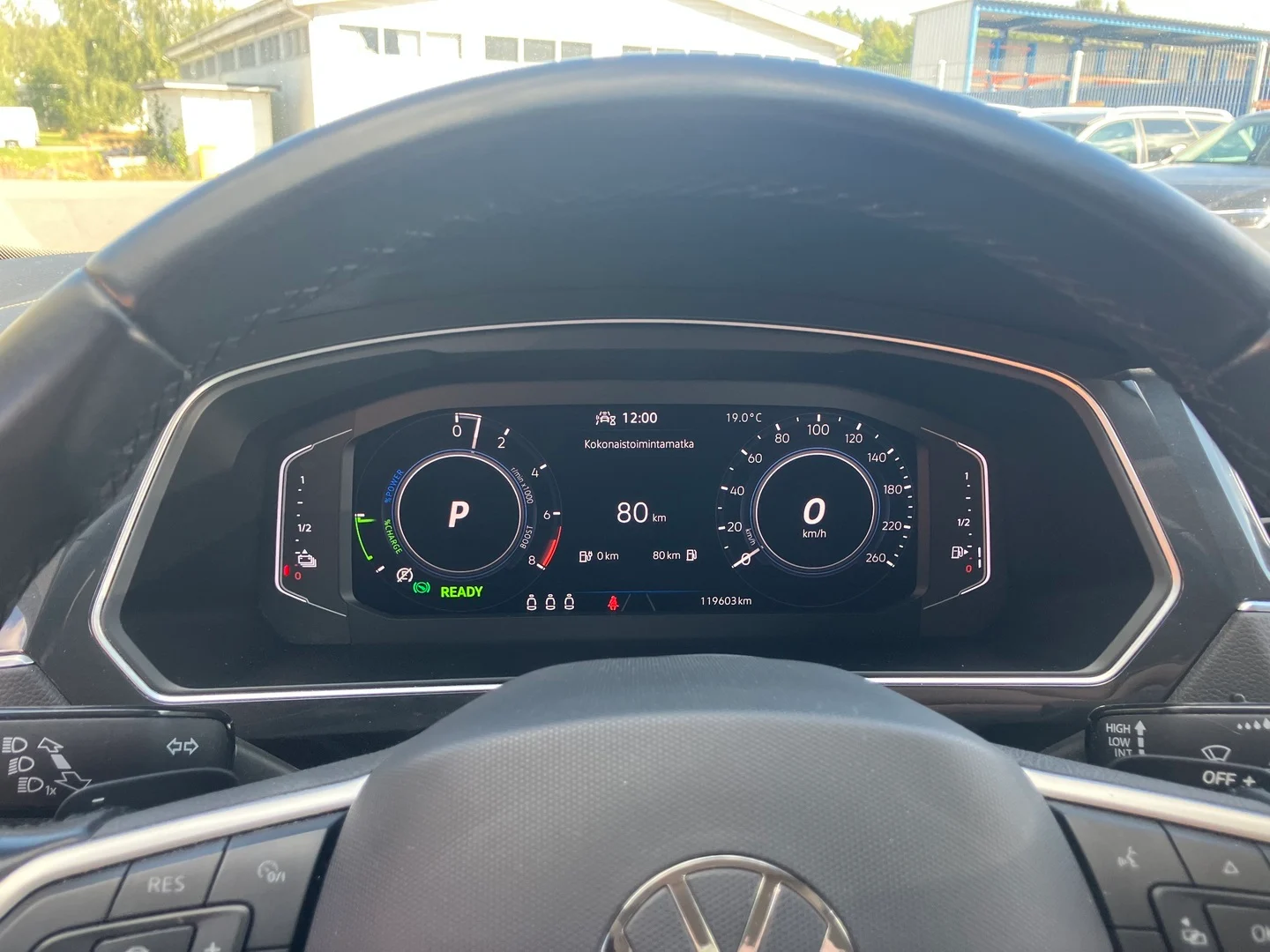 Car Image - 6HfWw7SBqkuv4D0w32uB49