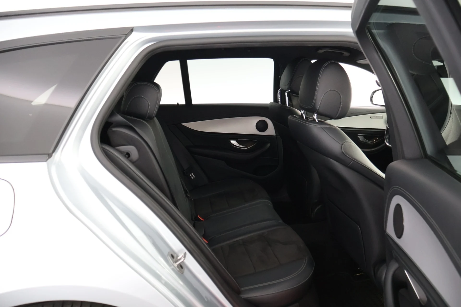 Car Image - 3MFITUM9aICbTP7Rd85xNG