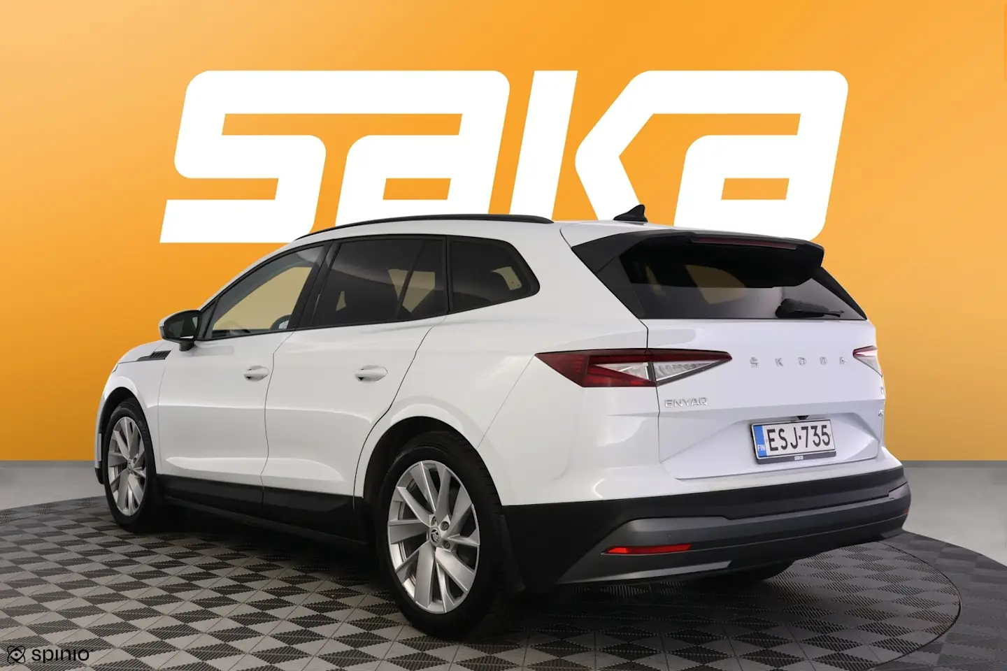 Car Image - dwx8iJTQErxSYMaHsg2vw