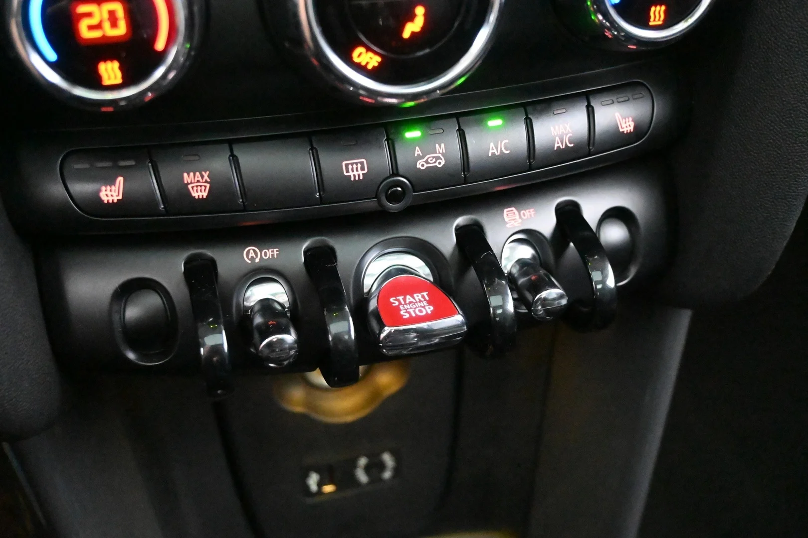 Car Image - 7yijVzEBJUmm8aJidcOKCN