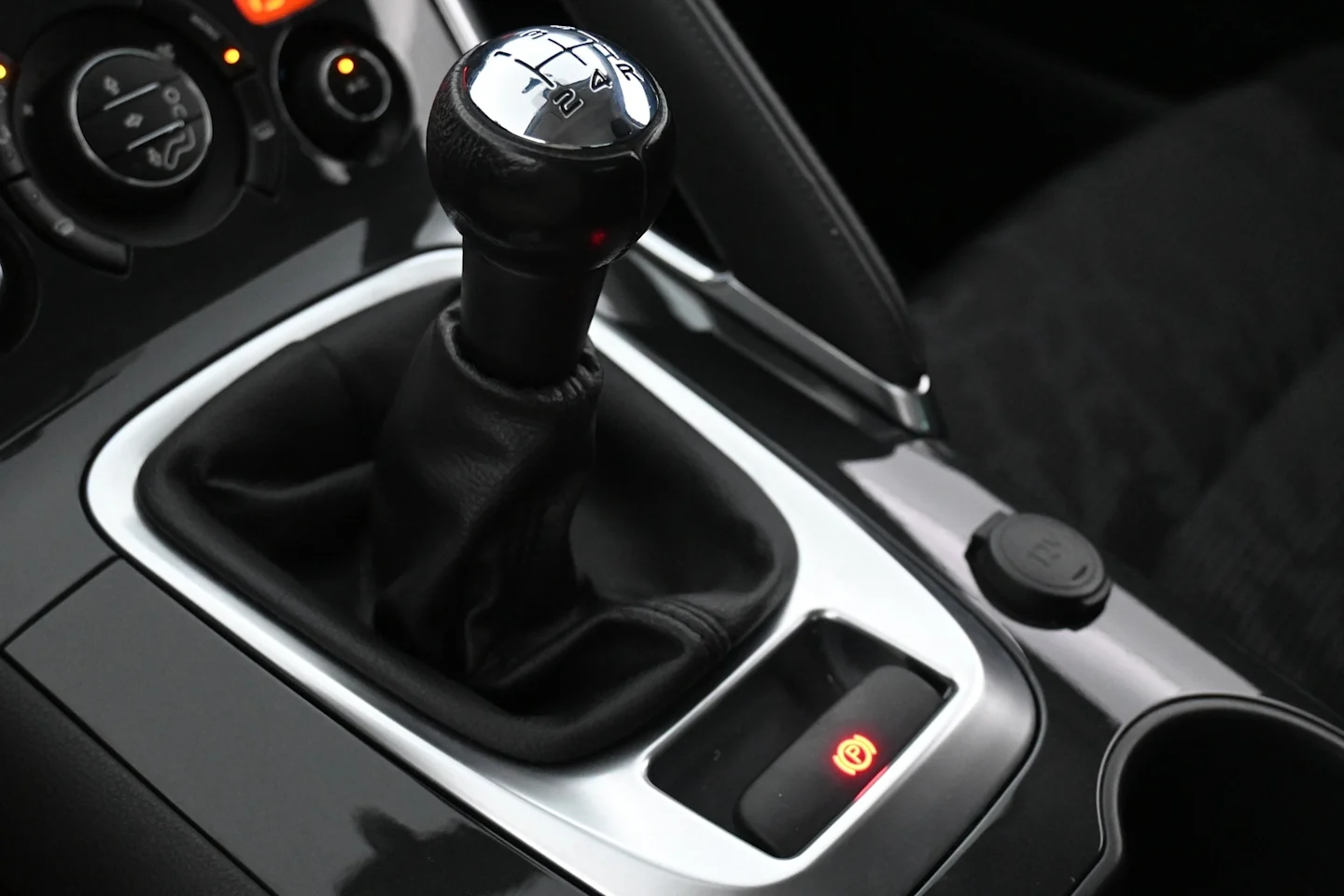 Car Image - 2hOf7BvHrqgQ8fqycjZKNK