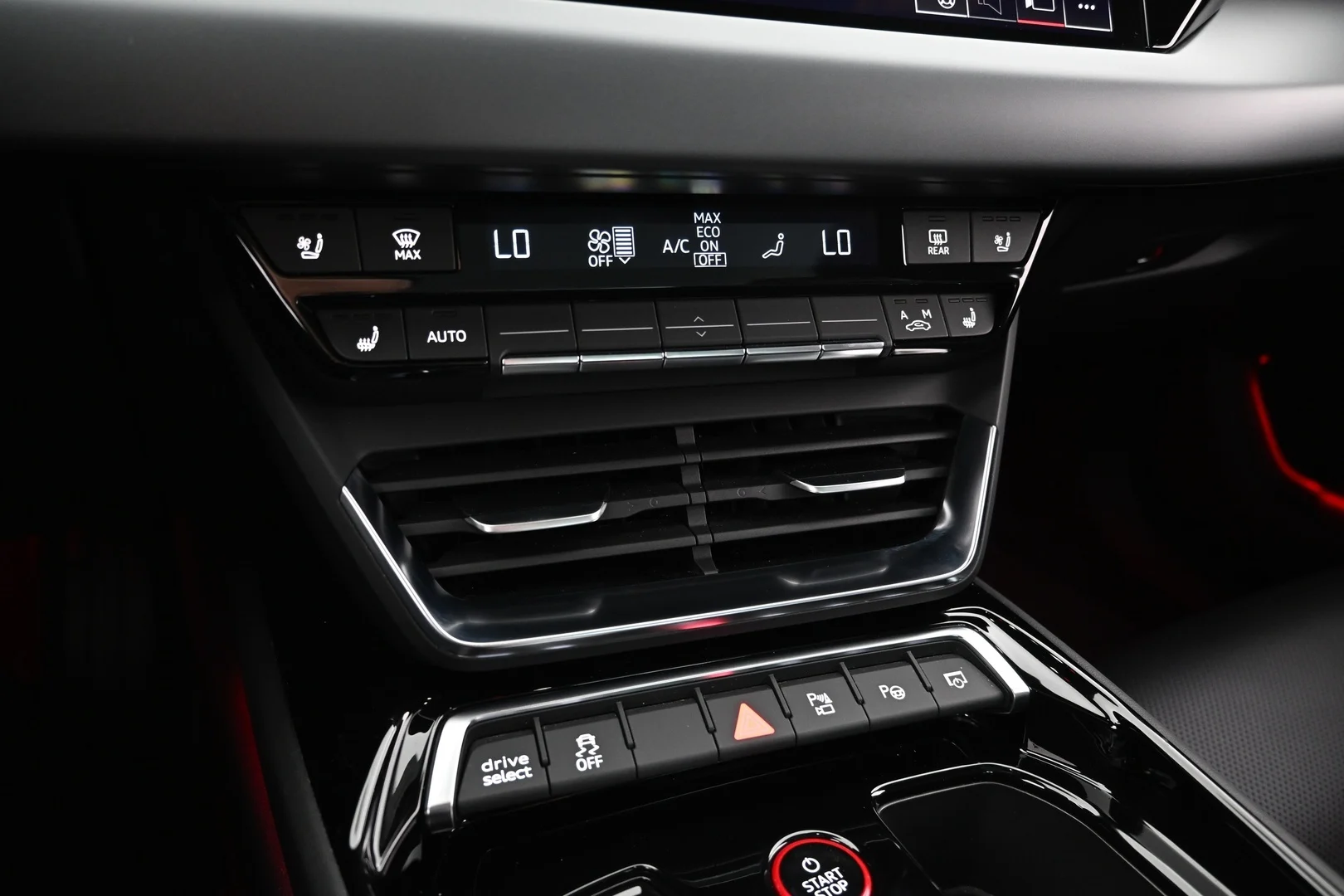 Car Image - 1dnZDa7Gf26mg8YeYR7d3u
