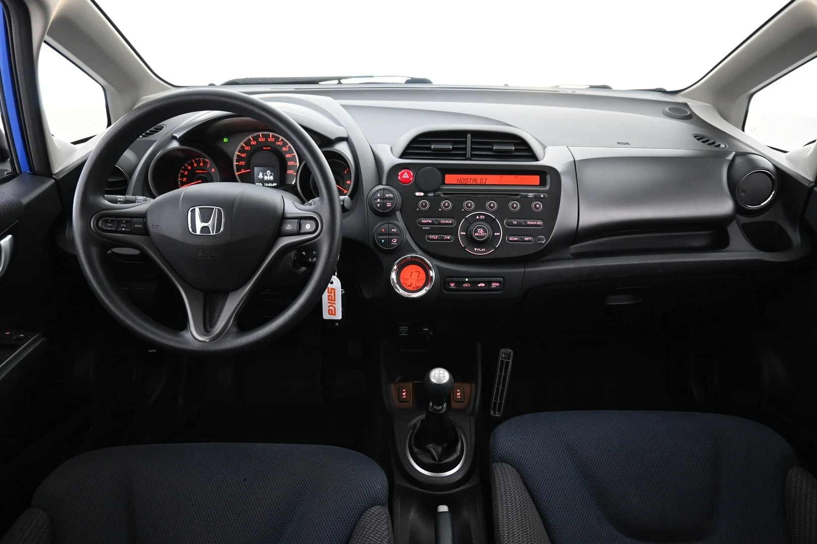 Car Image - gPUiYRVuDjMh27X383HN8