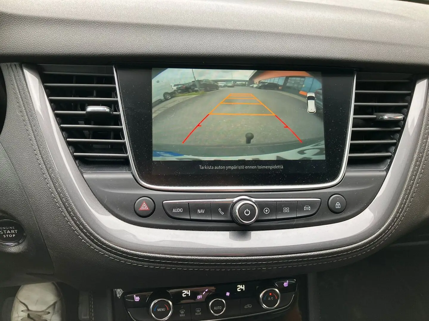 Car Image - 3xnn9zbjdF8ngddgAyvauG