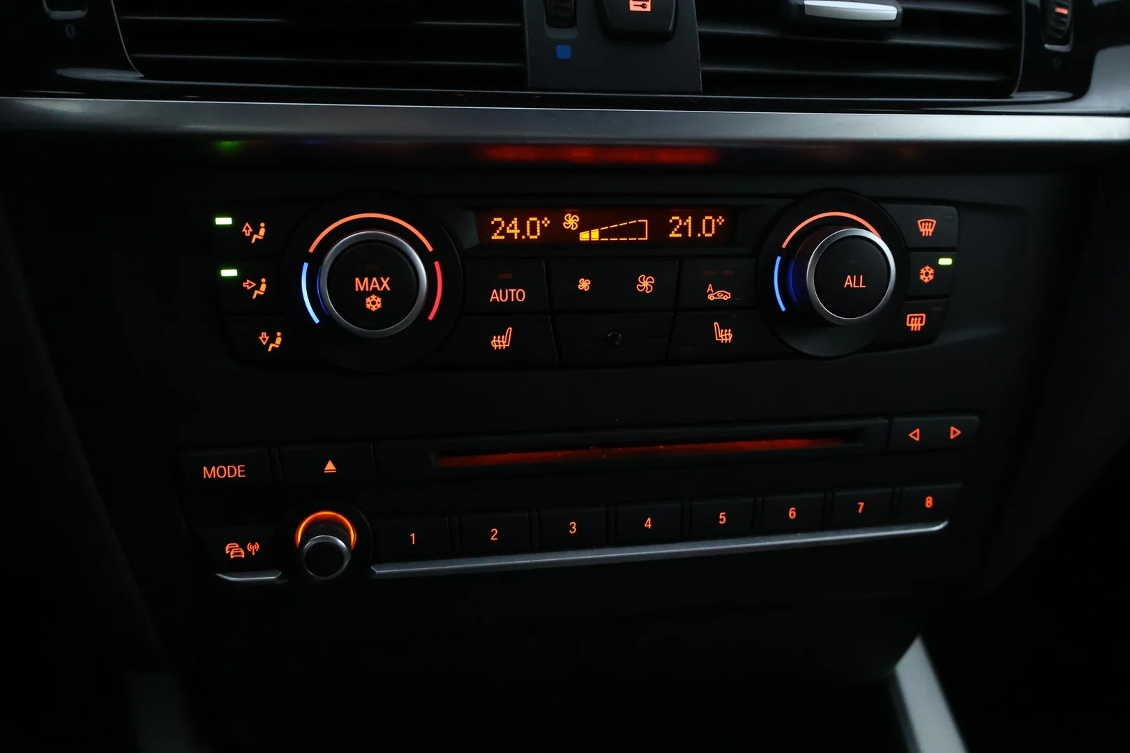 Car Image - 5KRbYWkxb8sapTJ9hKKA89
