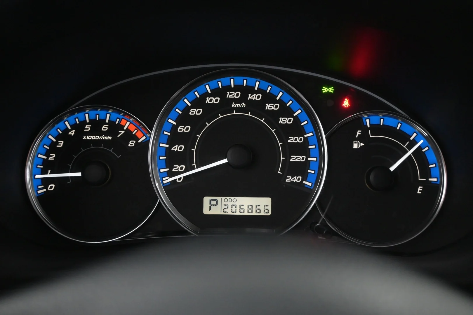 Car Image - 7acI9LUE6jWZI4ch9b7CTF