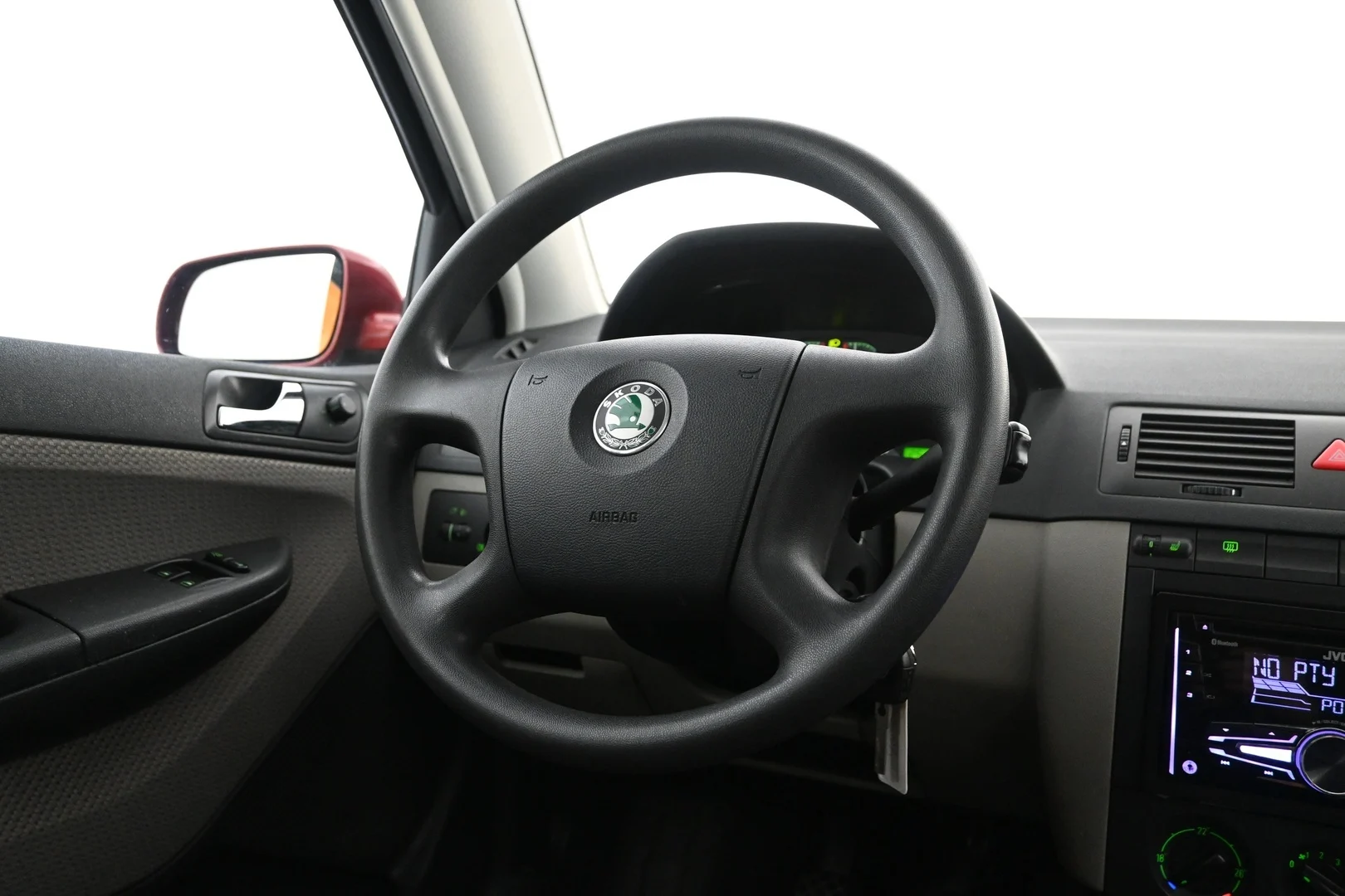 Car Image - 5C6adcVBRop5jwZI280Npl