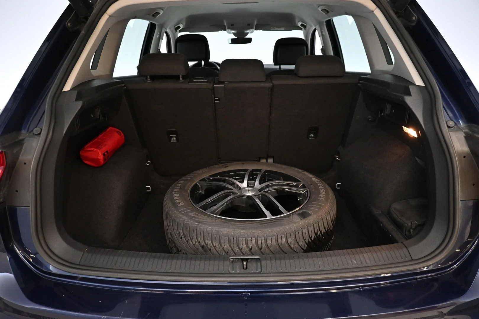 Car Image - 4QMIedHFe9Wum9YnjI5J9G