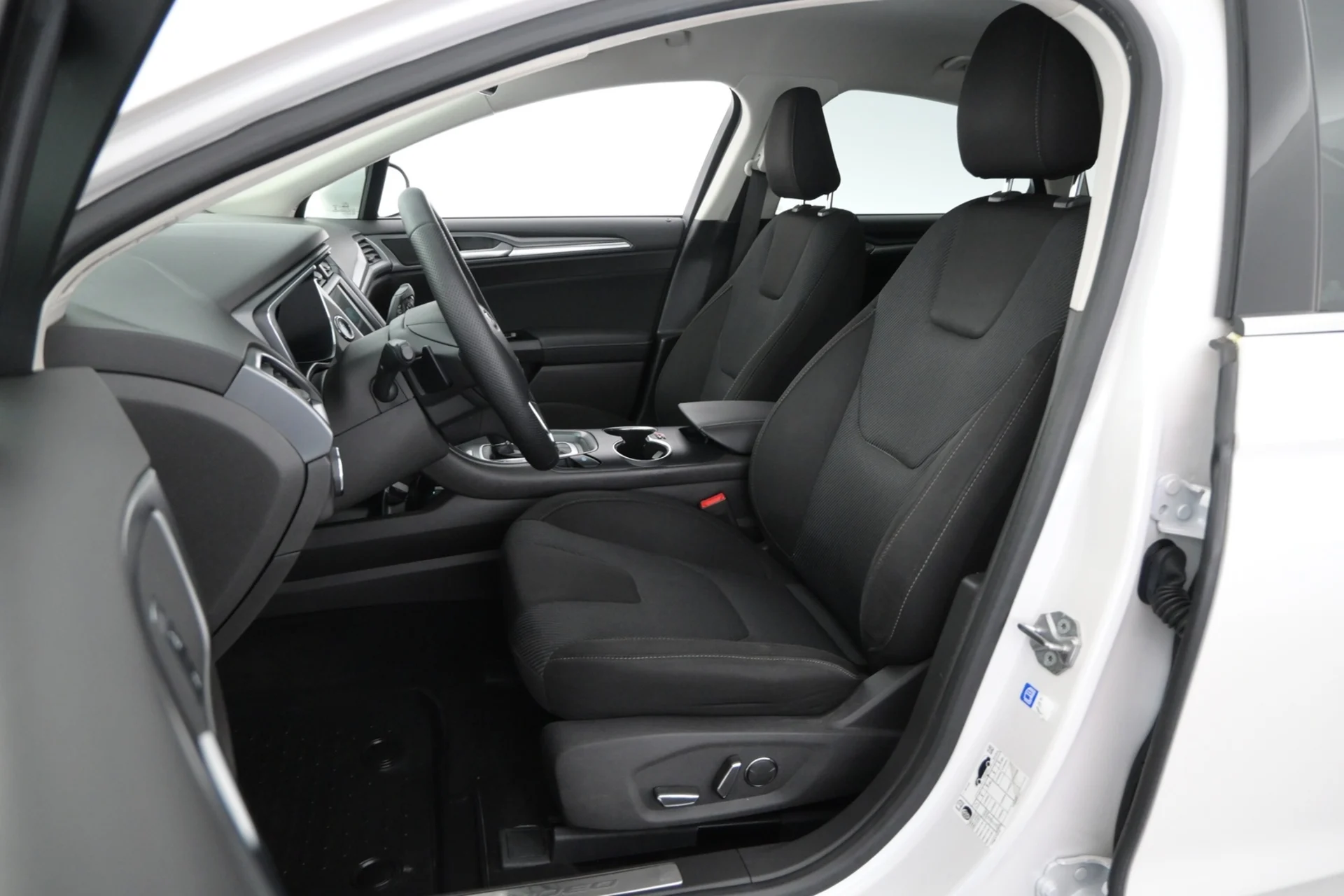 Car Image - 5XYTyAP5RneZygYeT55rAK