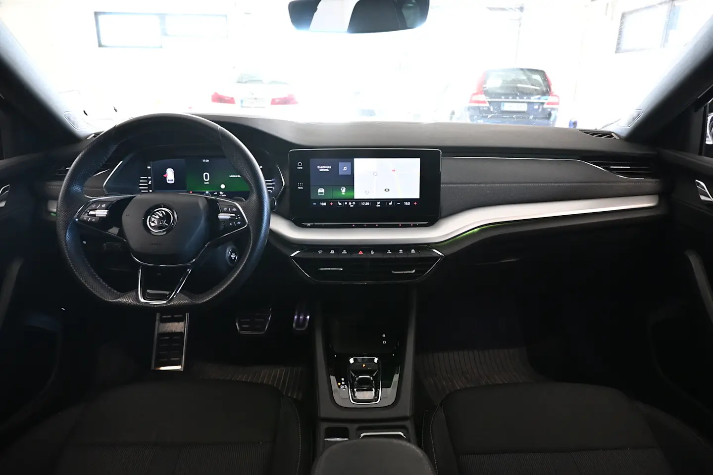 Car Image - 4uTzdyM1ijrcQnkGdFaJ33