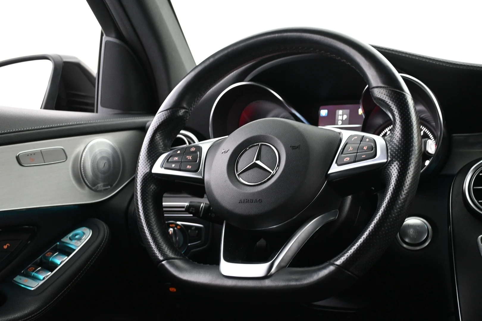 Car Image - 6OvGuqKwrYmiMhzYNyKqD3