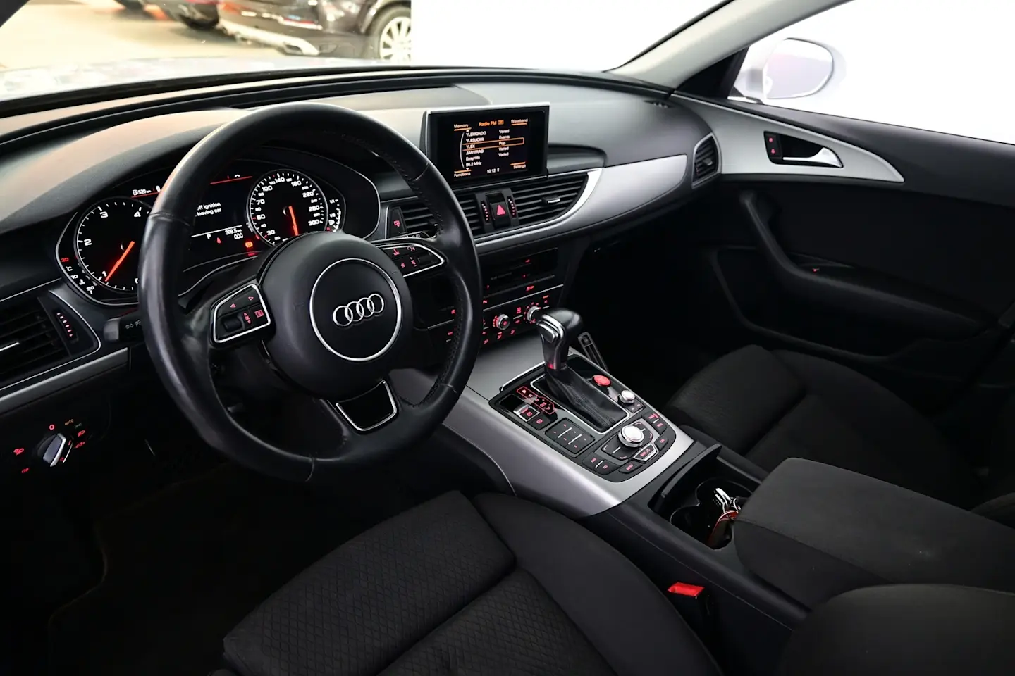 Car Image - 5fEyxNKBZ3o1Ebz3iD7k3B