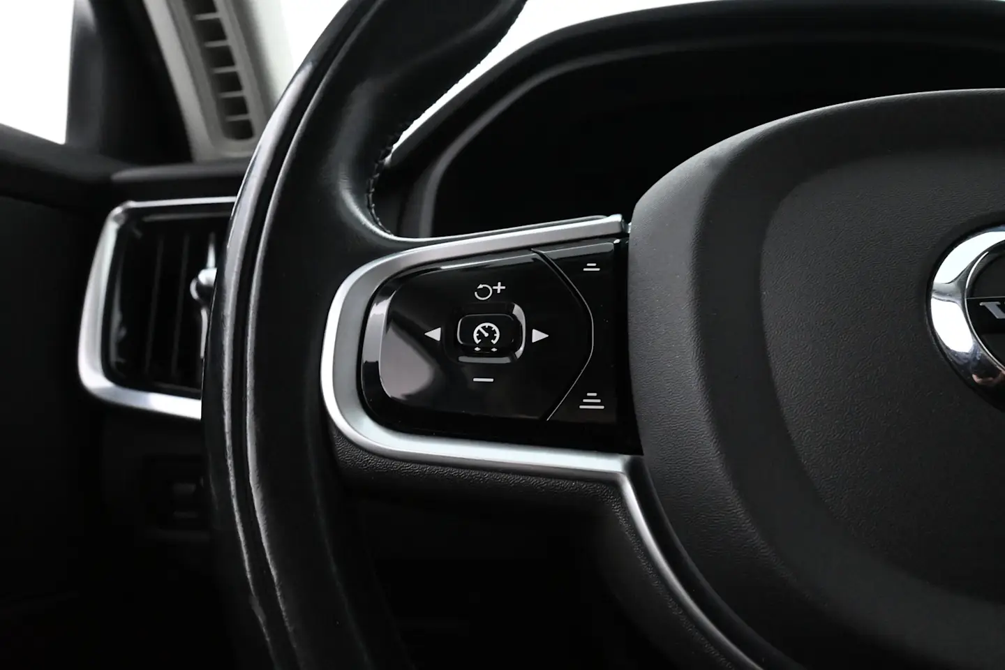 Car Image - 3hmimxKY6rAXUD8WeVsT3