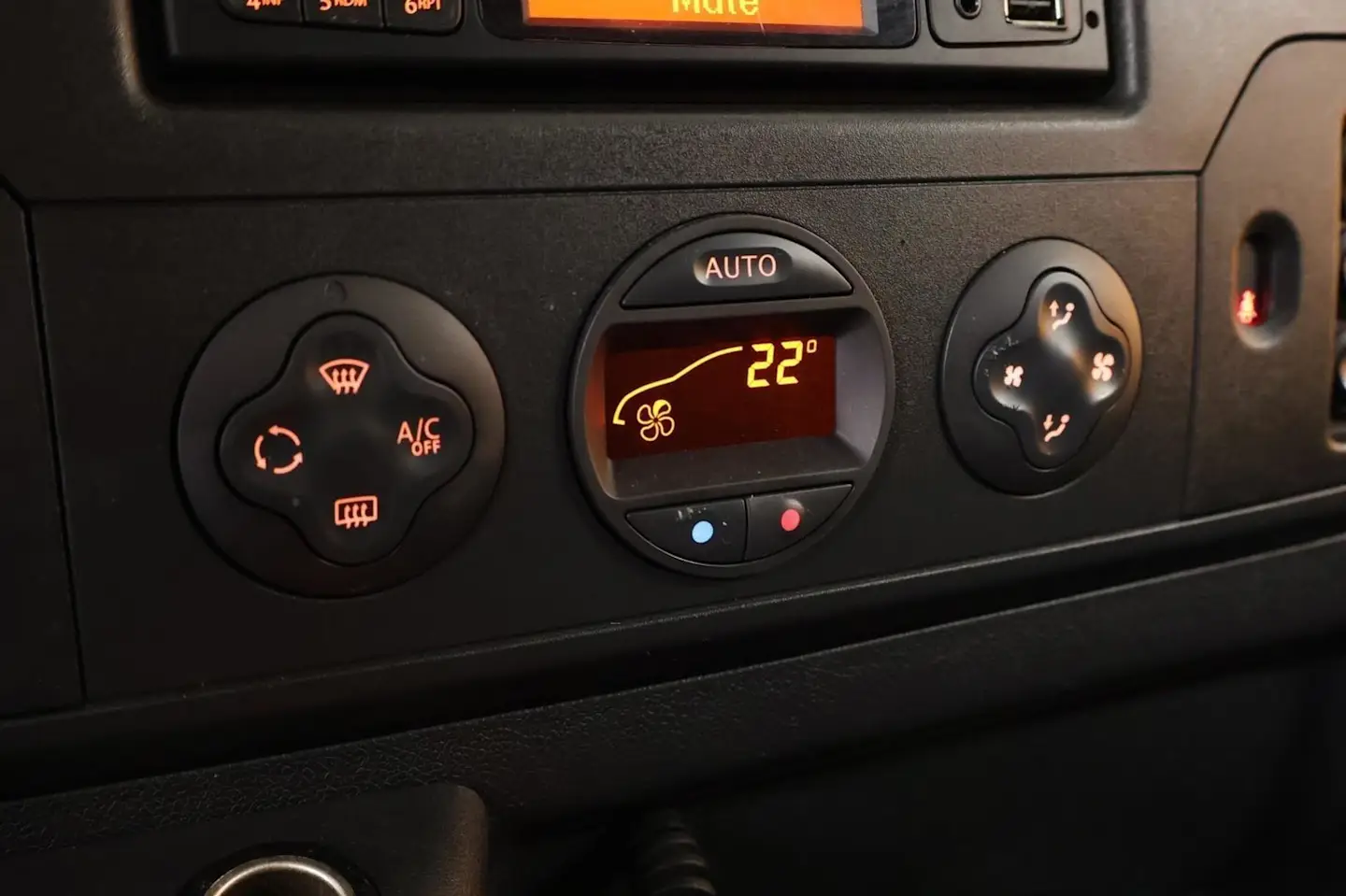 Car Image - 2Uadrgv75iagBQQrYZ8HZl