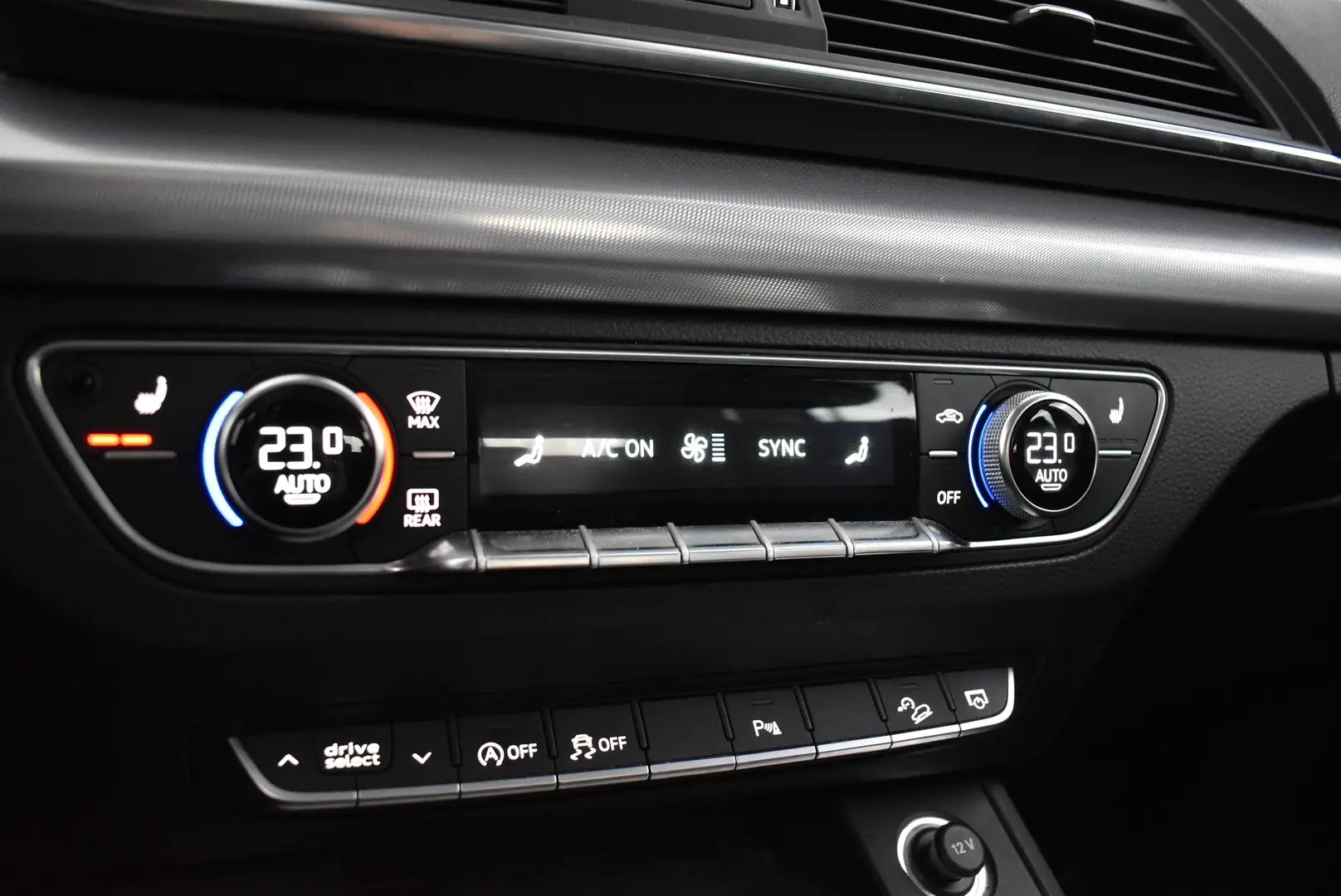 Car Image - 4fmlE00brmIn55Gu79ZtDH