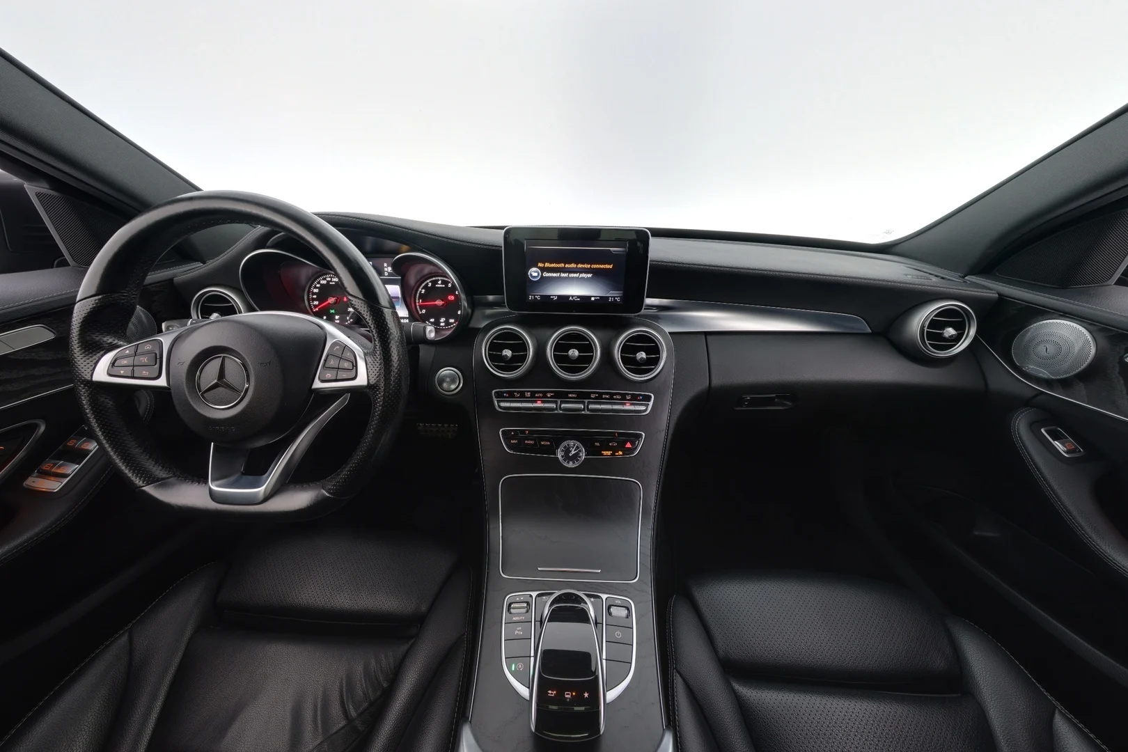 Car Image - 318NuSNwRrsaCdq3Gl6SQd