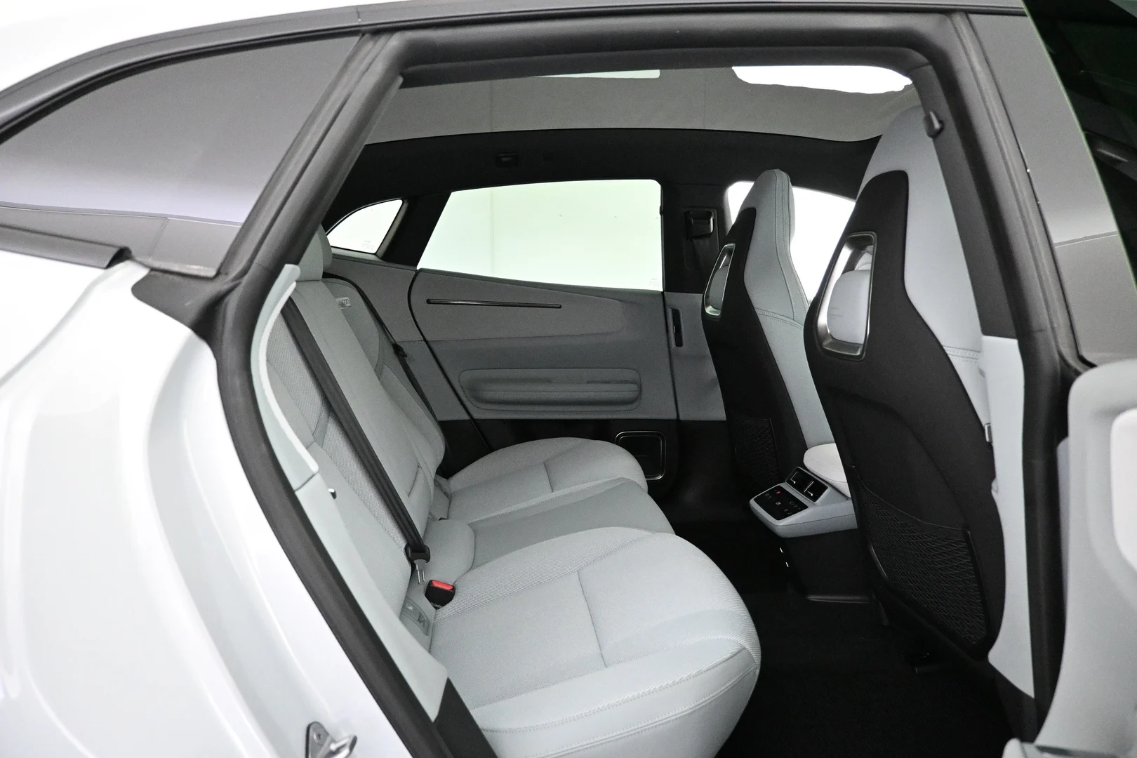 Car Image - 1oc3C2dTKsysf3x4WlUcRl