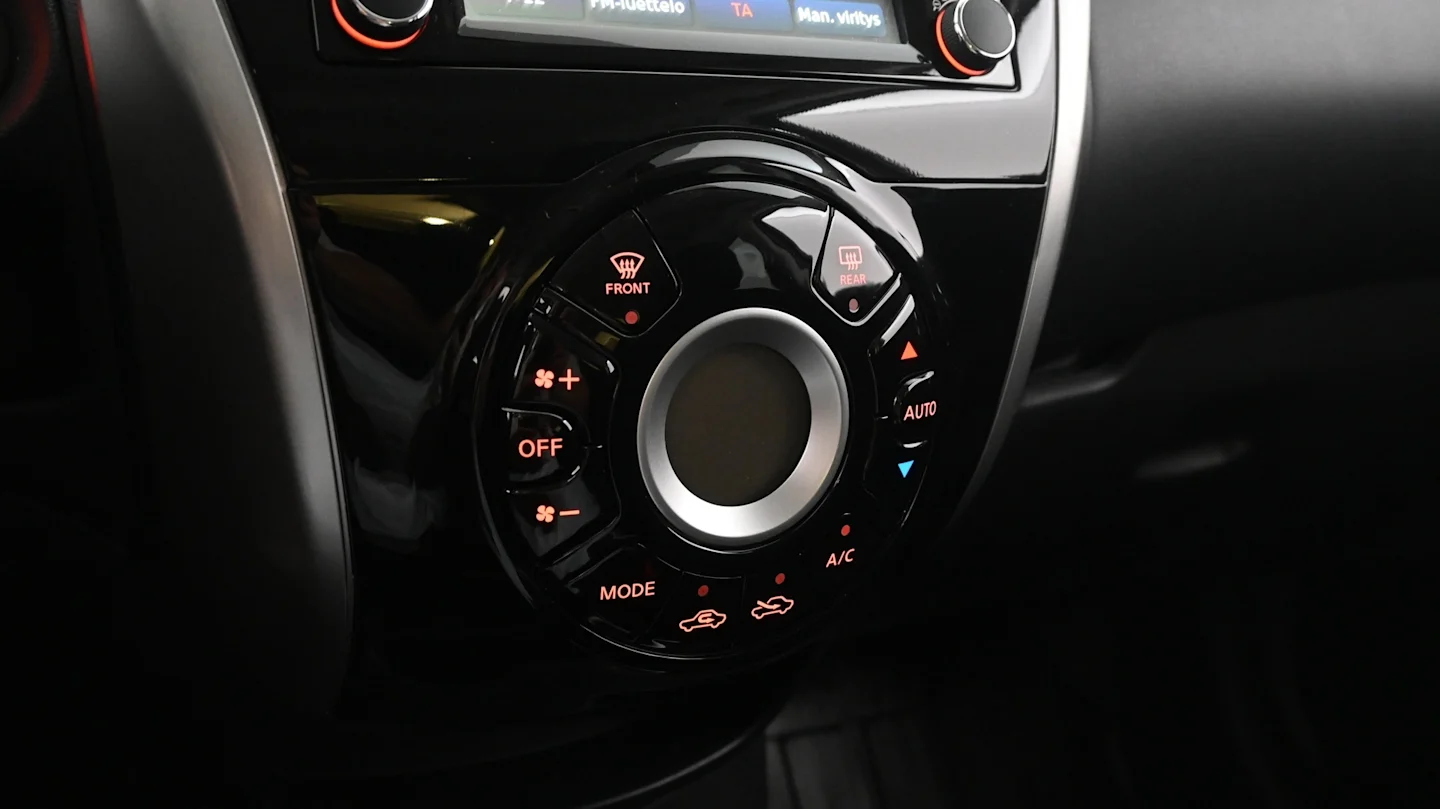 Car Image - 4TKXac7qiWbLKmKEv4xTO9