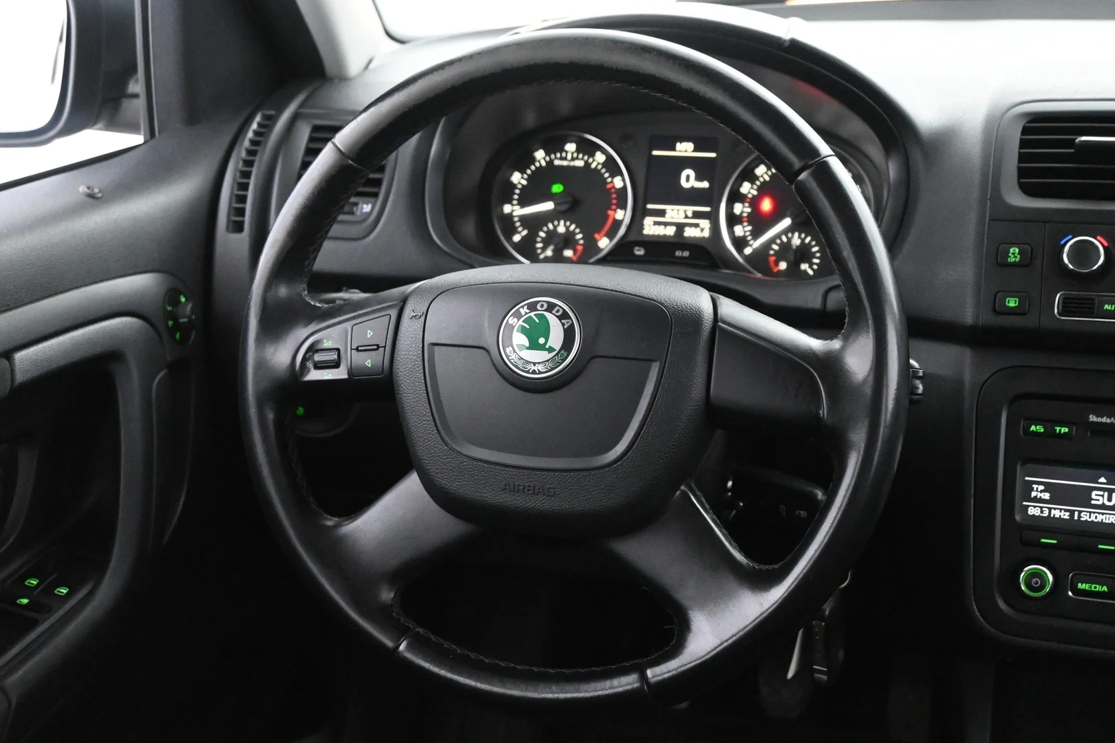 Car Image - 1KzWg6oklmUmFTx50JGMau