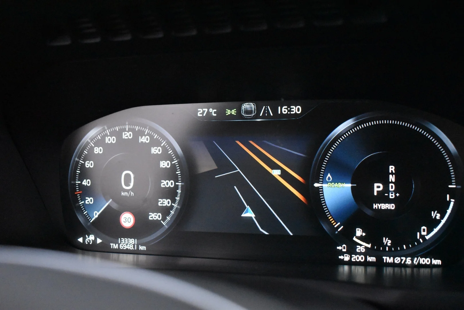 Car Image - 2Ky2hcMWNUhvbrDxqzSLZ6