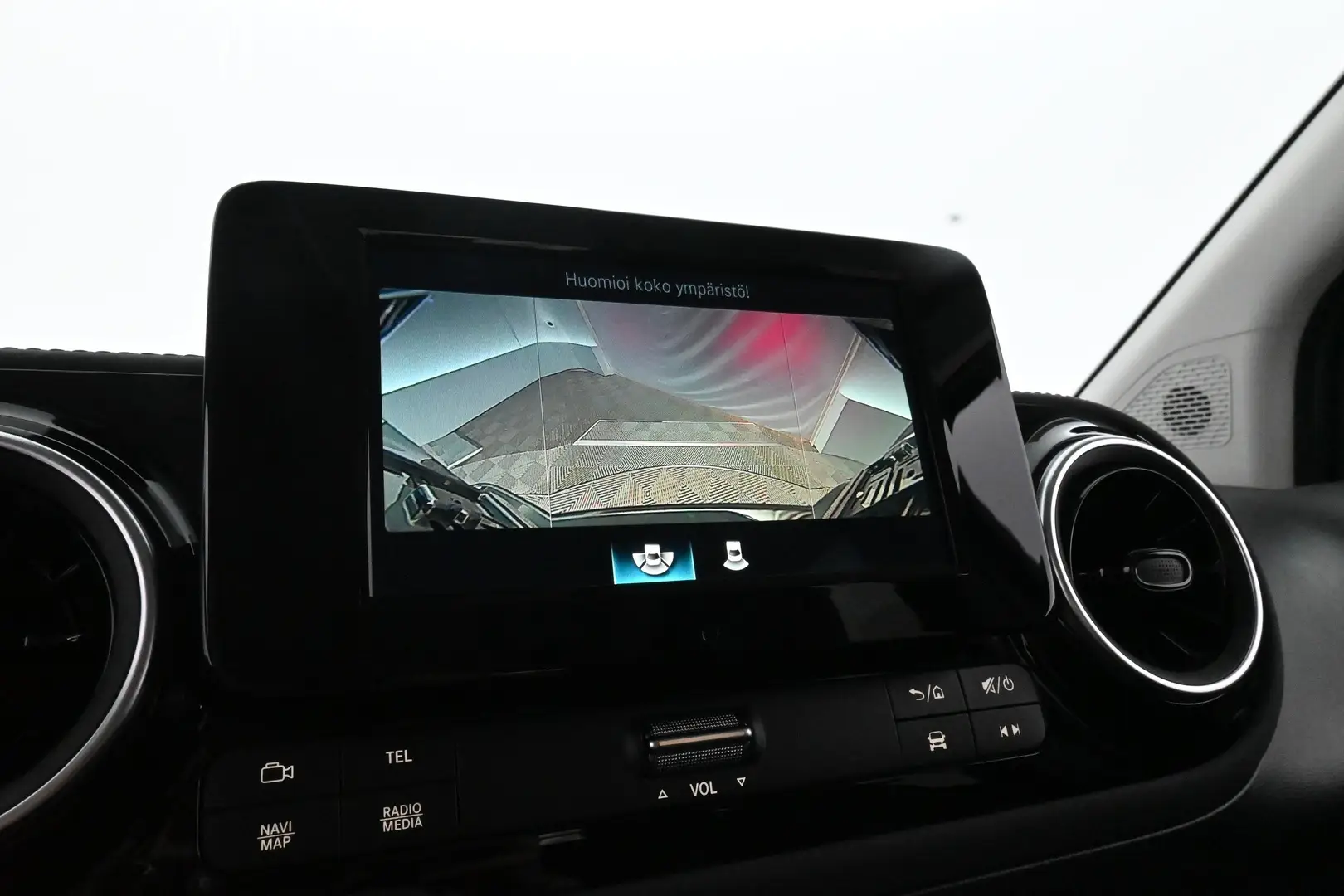 Car Image - 15eZISzVq3PFszvkshjr0V
