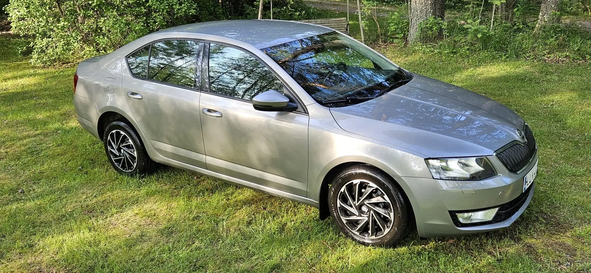 Car Image - 6yMxWjX03Laa2pMuPRhQwv