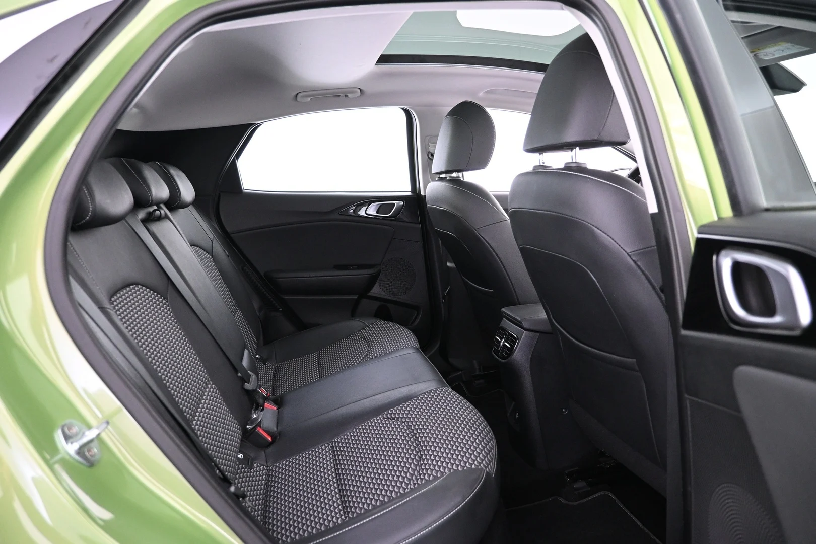 Car Image - 2TClwVv1Y0HBoJckh2CORV