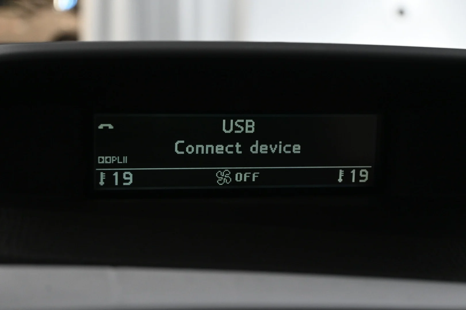 Car Image - uCUeUp8HjlQaRKyxf9Qwm
