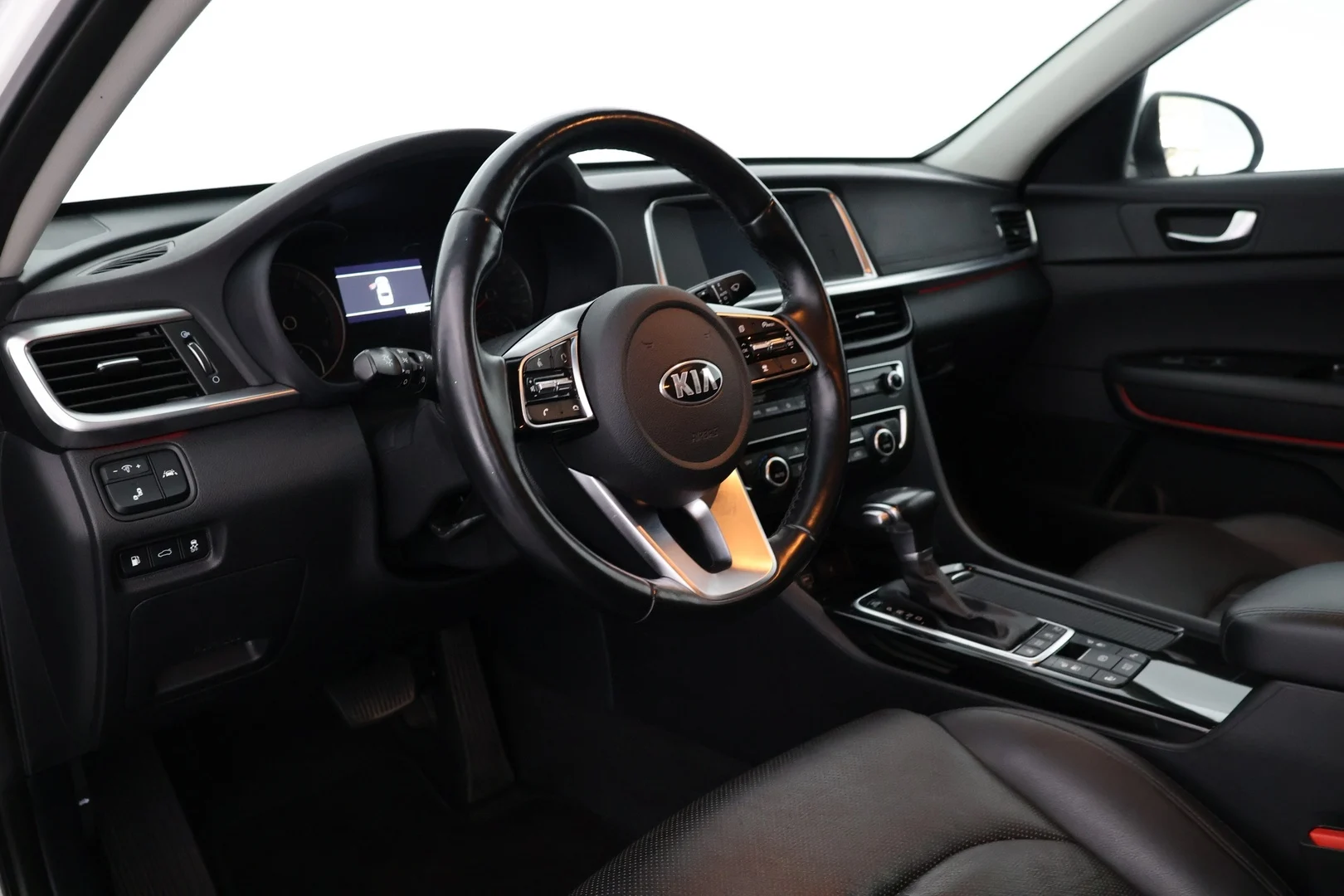 Car Image - 5LFgg4XcrJCVhBC29cRL5I