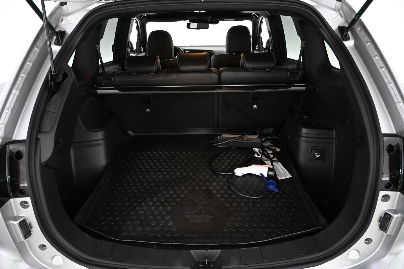 Car Image - 6n3bPxXKIxyVuoykFbaIpR