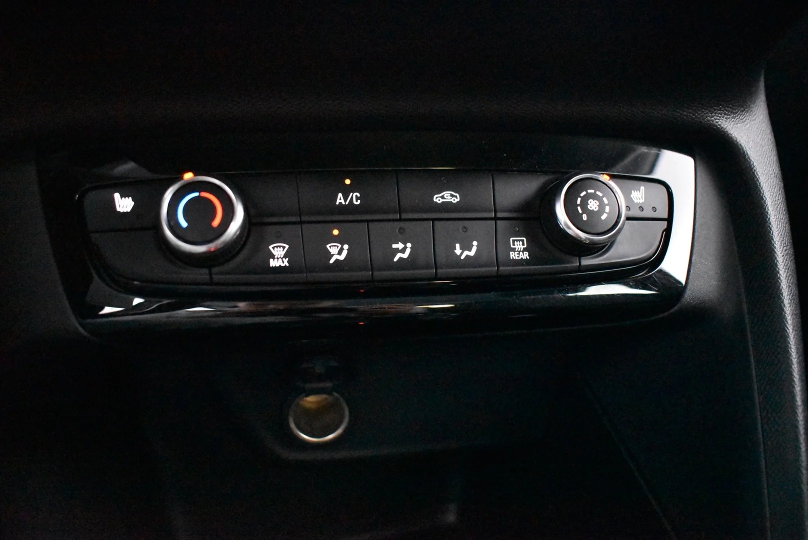 Car Image - 46bMeMxqcTBel0rkAE4cMX