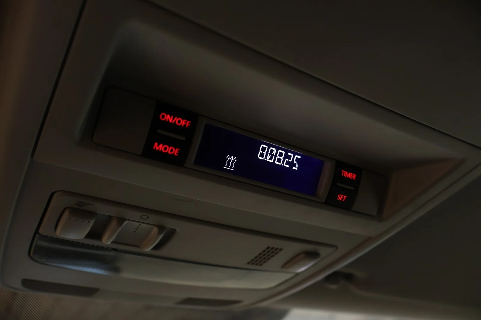 Car Image - 1Edraztgge8INnCCDYbMo8