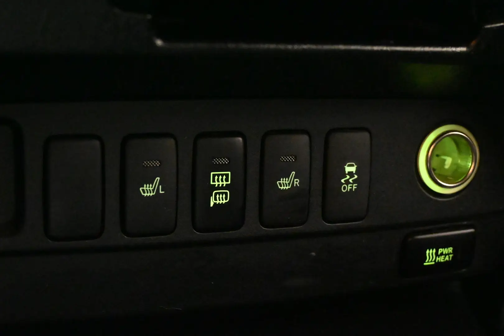 Car Image - 1mxsZovKJtjsEI9a3YoCqX